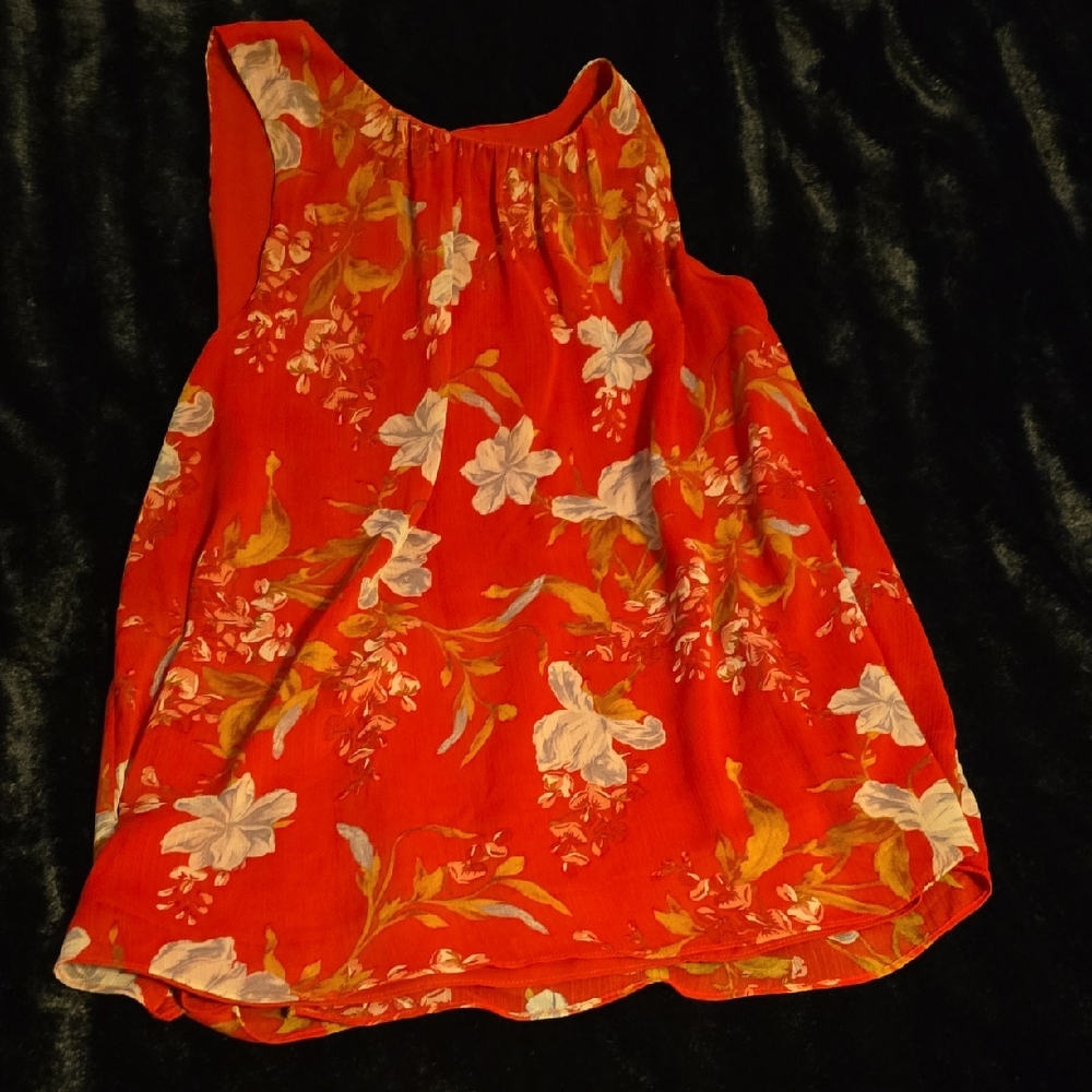 Vince Camuto Red Floral Blouse